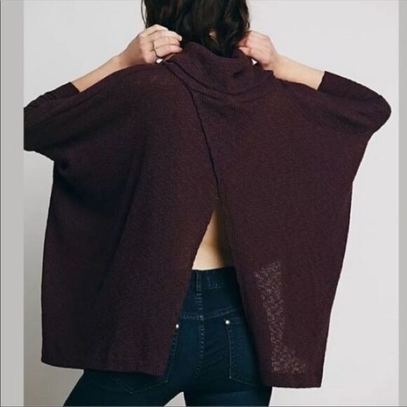 ✨ Free People Beach World Traveler Cowl Neck Open Back Pullover Sweater✨ - Picture 2 of 7